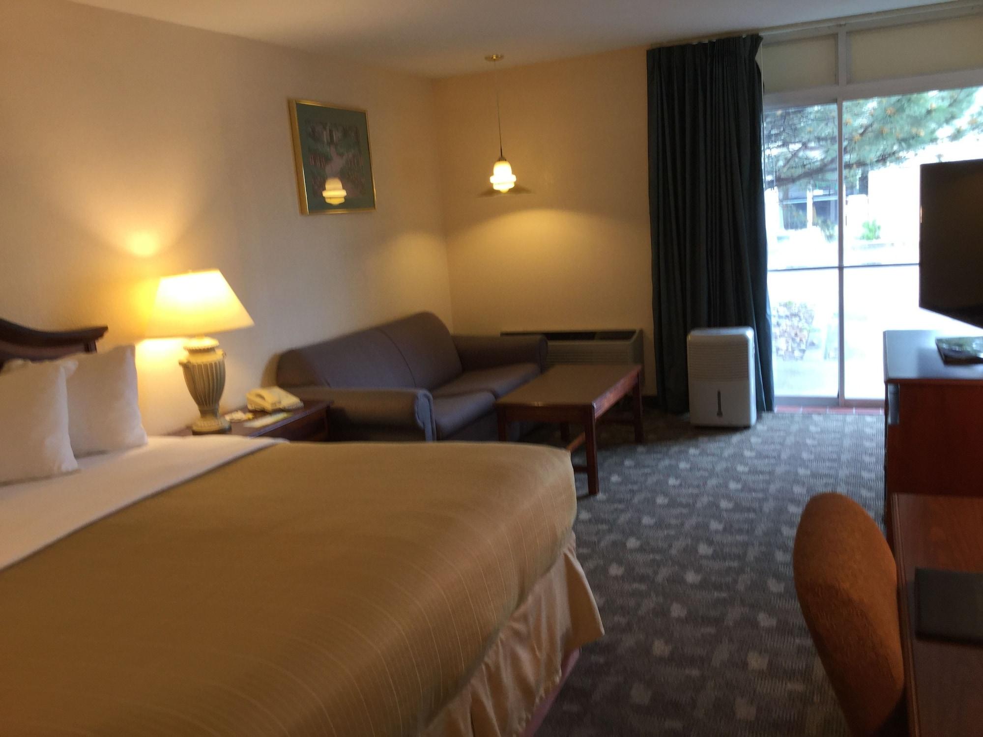 Days Inn By Wyndham Grand Island I-80 Doniphan Exterior foto